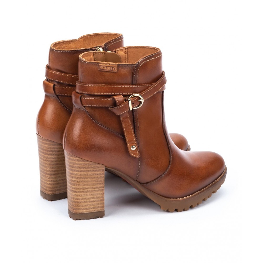 BOTIN CORREA CUELLO BRANDY