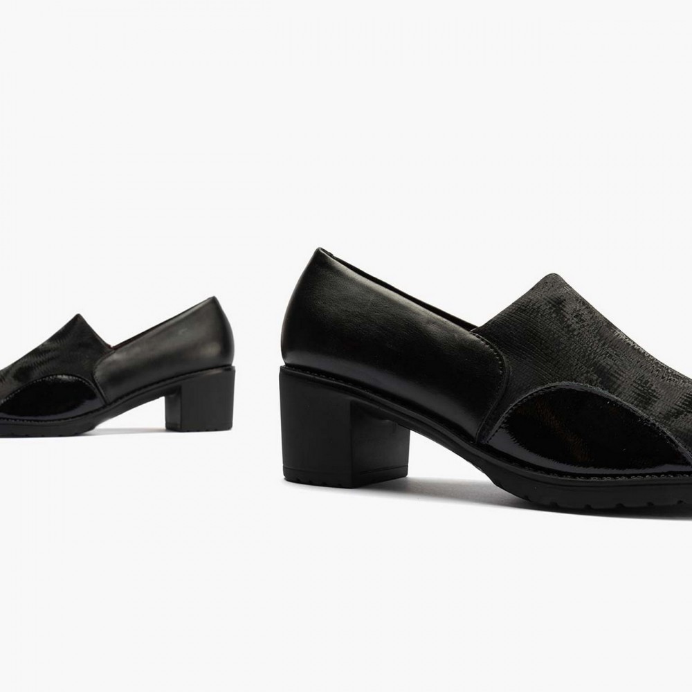 ZAPATO ABOTINADO LYCRA NEGRO