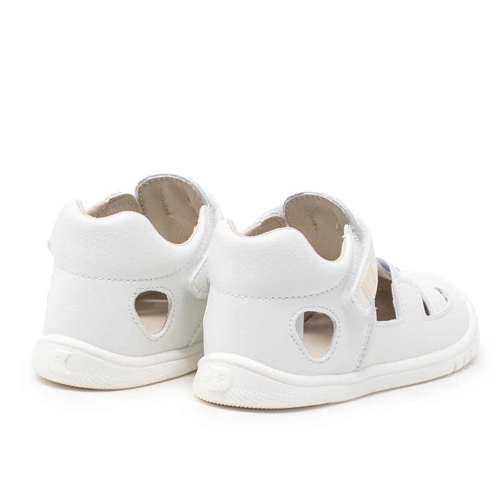 SANDALIA CERRADA BLANCO