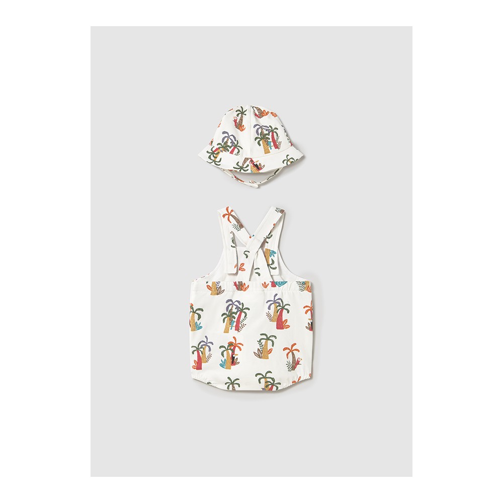 PETO CON GORRO ESTAMPADO