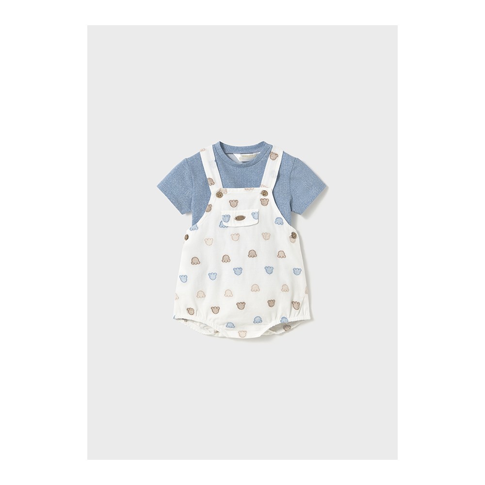 CONJUNTO PETO BORDADO Y CAMISETA RIVIERA