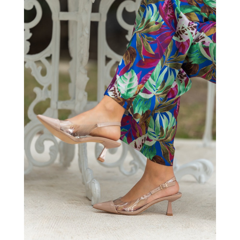 SALON DESTALONADO VINILO NUDE