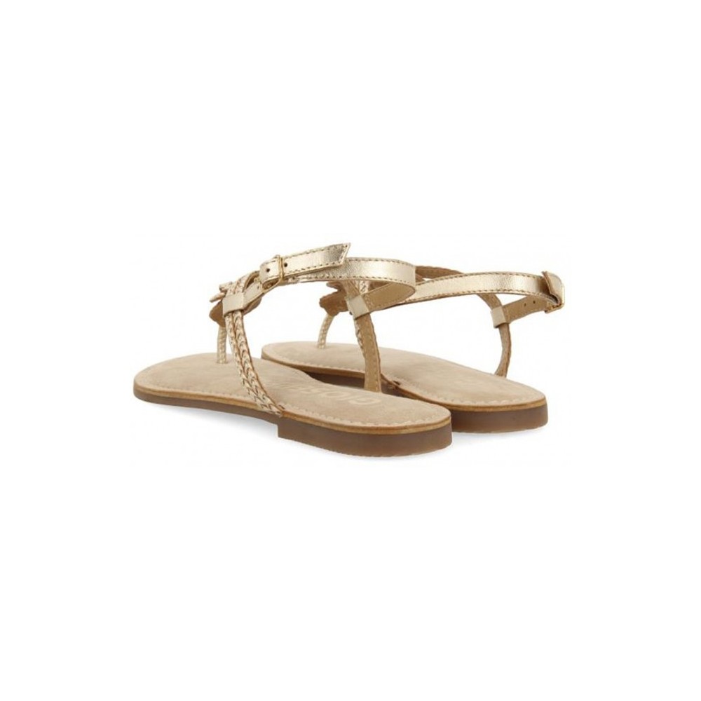 ESCLAVA ENGARZADA ORO