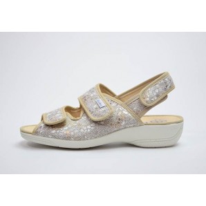 ZAPATILLA DOS VELCROS BELICE BEIGE