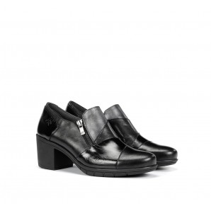 ZAPATO CON CREMALLERA LATERAL NEGRO