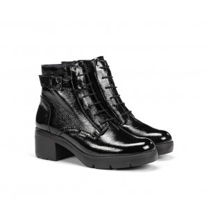 BOTIN CORDON Y HEBILLA CHAROL NEGRO