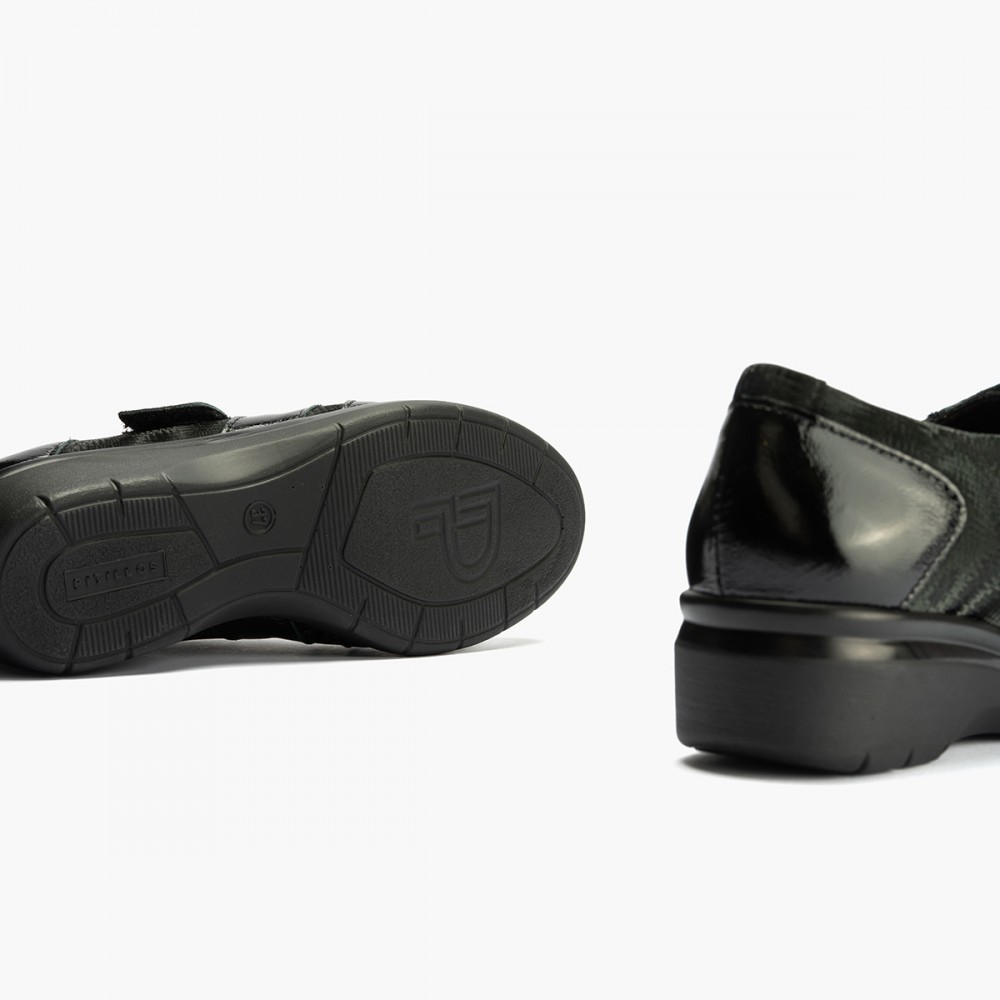 BLUCHER LYCRA CON VELCRO NEGRO