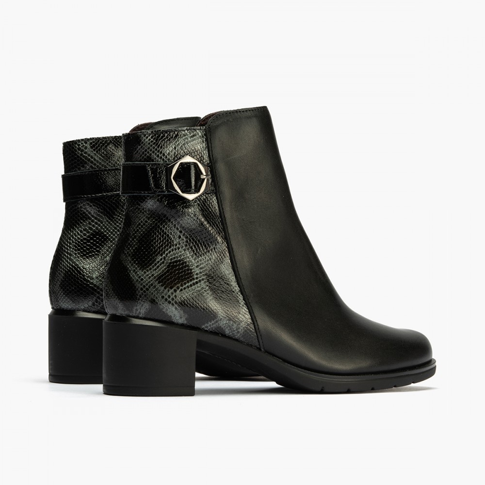 BOTIN HEBILLA CUELLO NEGRO