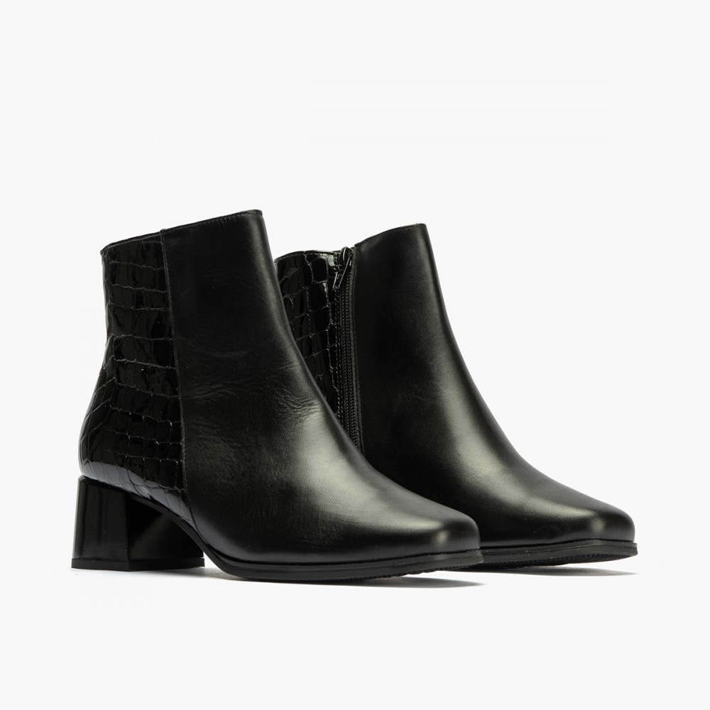 BOTIN TRASERA COCO CHAROL NEGRO