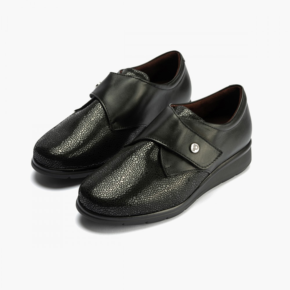 BLUCHER CORREA CON LYCRA NEGRO