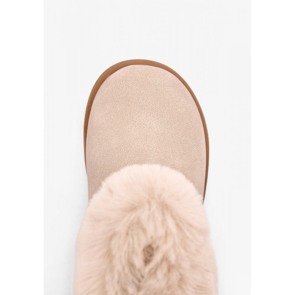 AUSTRALIANA BAREFOOT CUELLO PELO GOLD