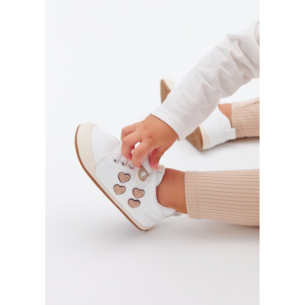 ZAPATITO BAREFOOT CORAZONES WHITE