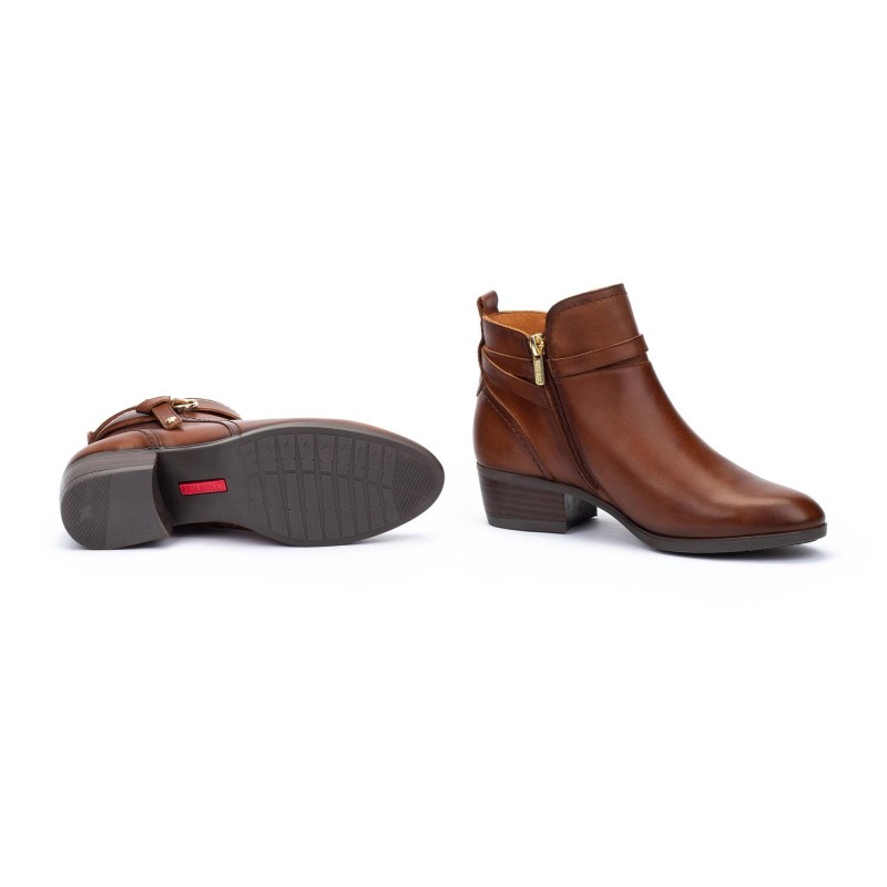 BOTIN CORREA HEBILLA CUERO