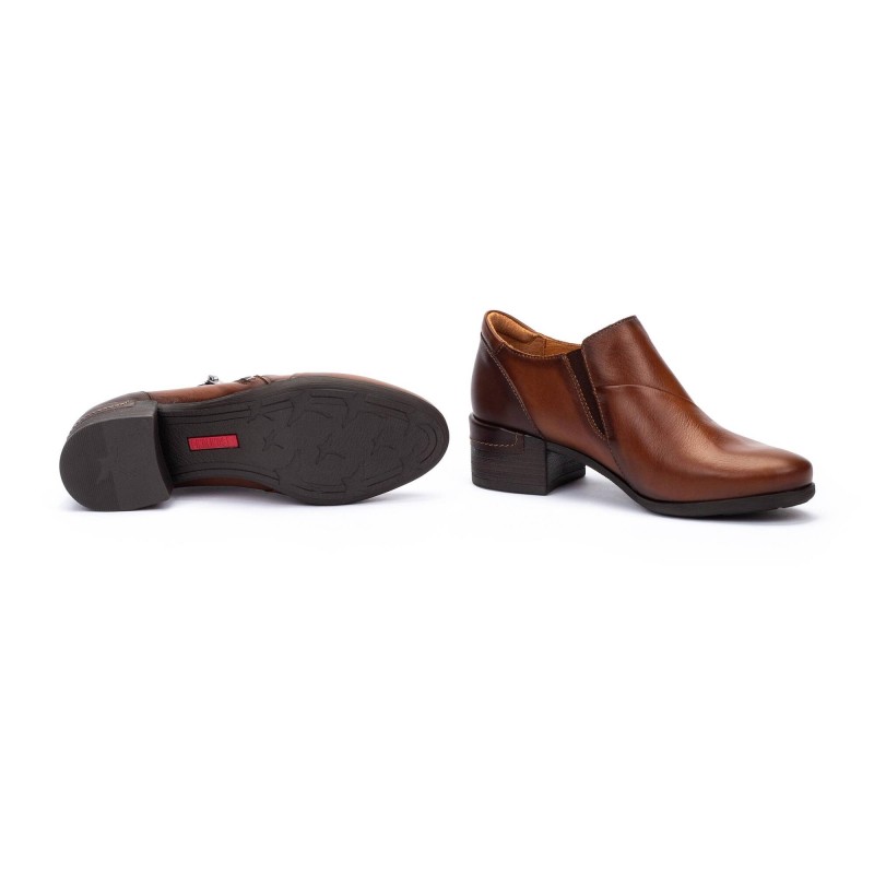 ZAPATO ABOTINADO CREMALLERA CUERO