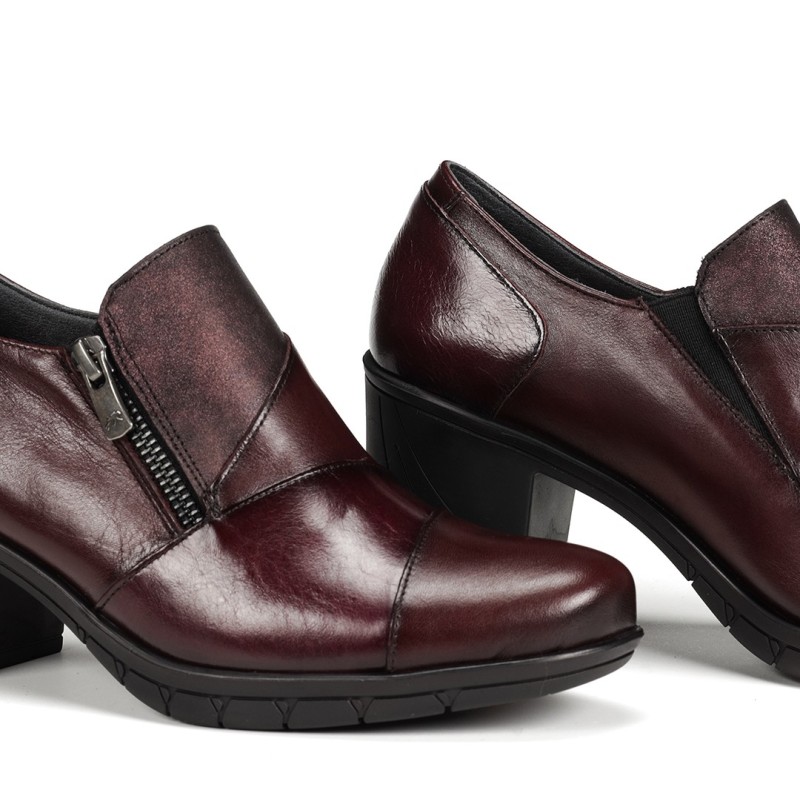 ZAPATO CON CREMALLERA LATERAL BURDEOS