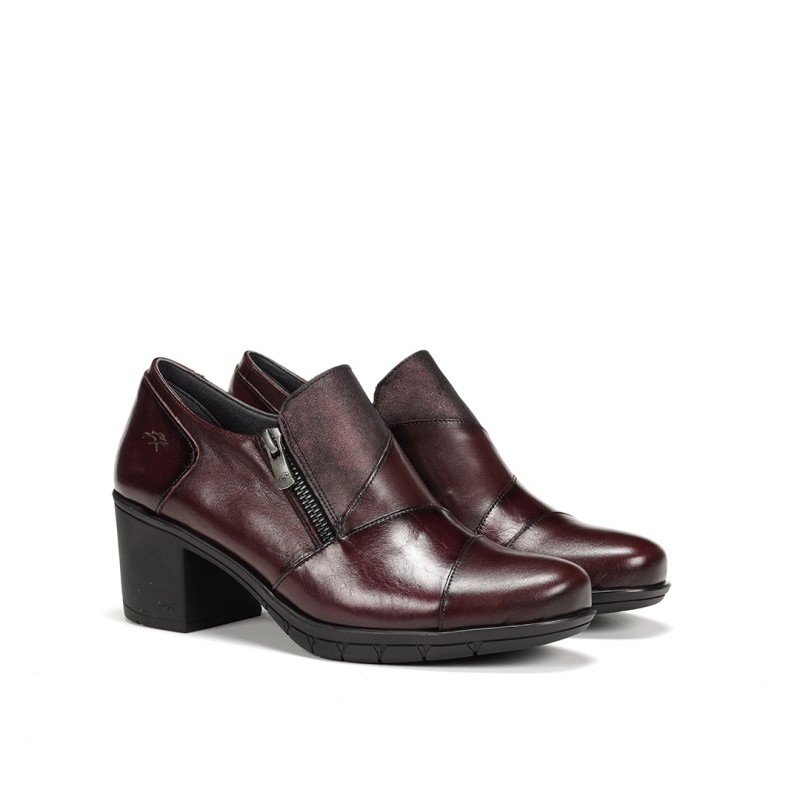 ZAPATO CON CREMALLERA LATERAL BURDEOS