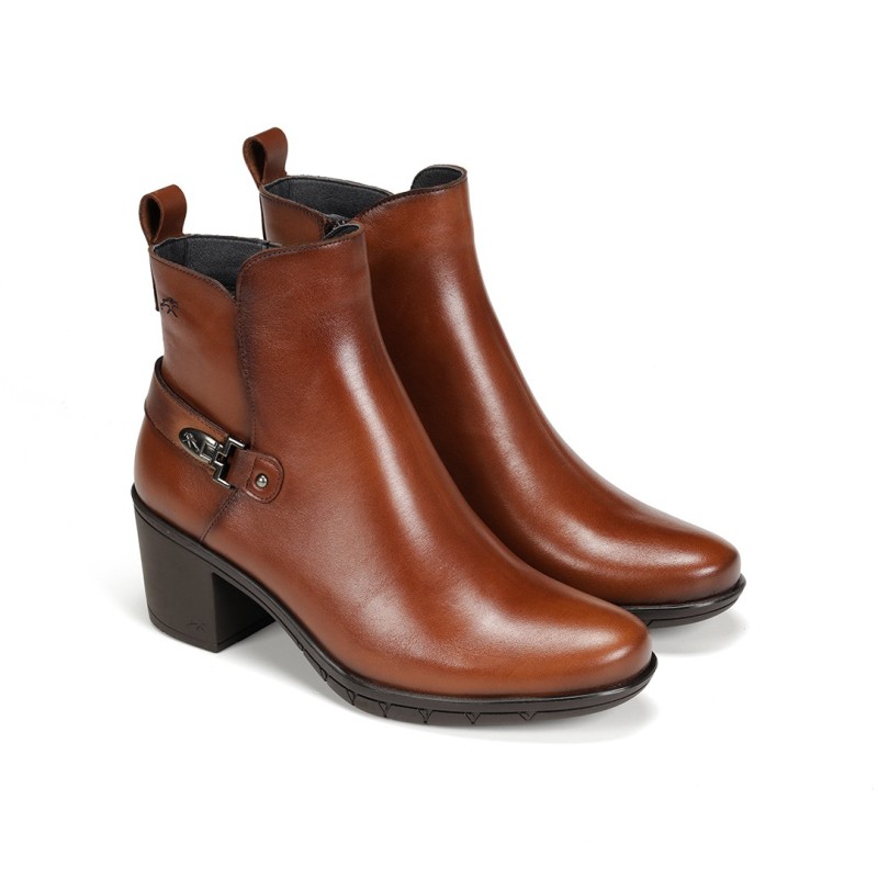BOTIN ADORNO TOBILLO CUERO
