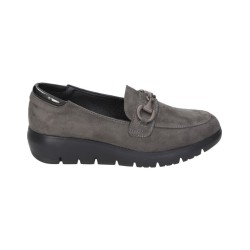 MOCASIN CONFORT ADORNO CADENA TAUPE