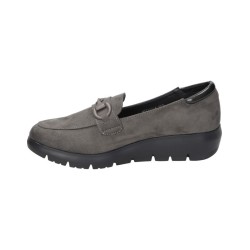 MOCASIN CONFORT ADORNO CADENA TAUPE