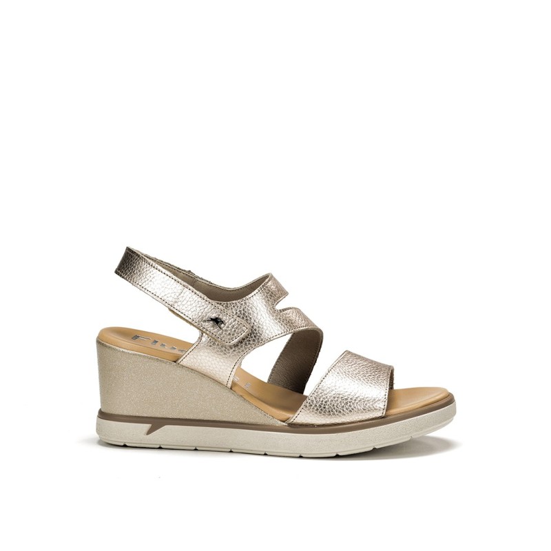 SANDALIA LAMINADO PLATINO