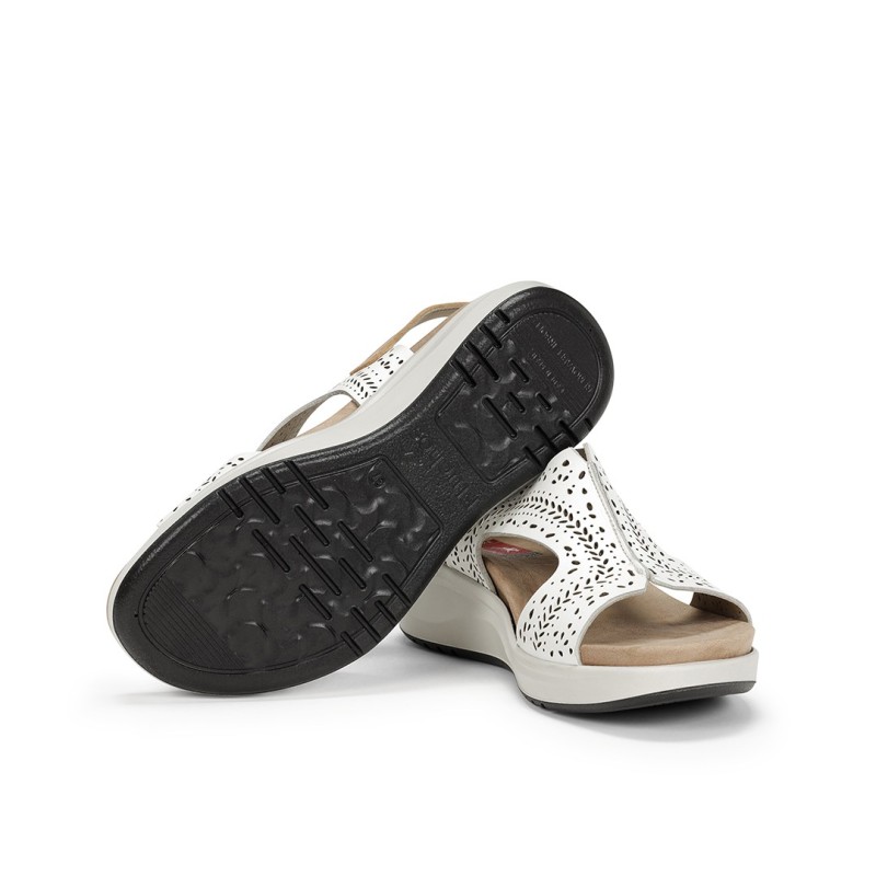 SANDALIA PICADA BLANCO CAMEL