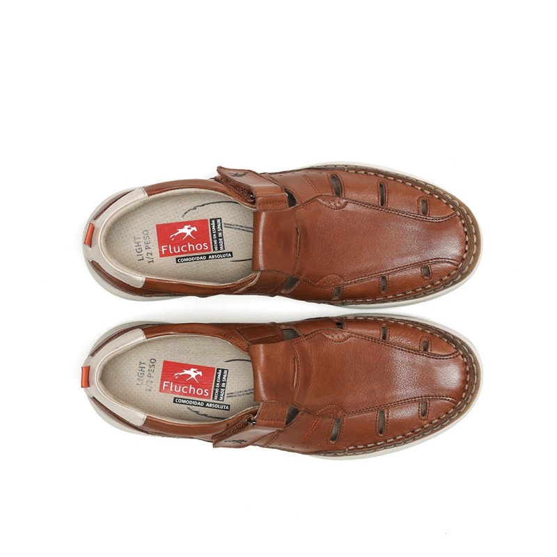 SANDALIA CERRADA CUERO+ COM.2