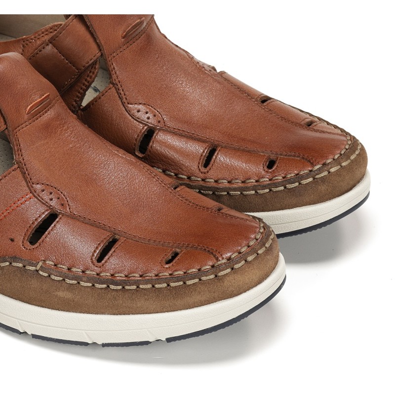 SANDALIA CERRADA CUERO+ COM.2