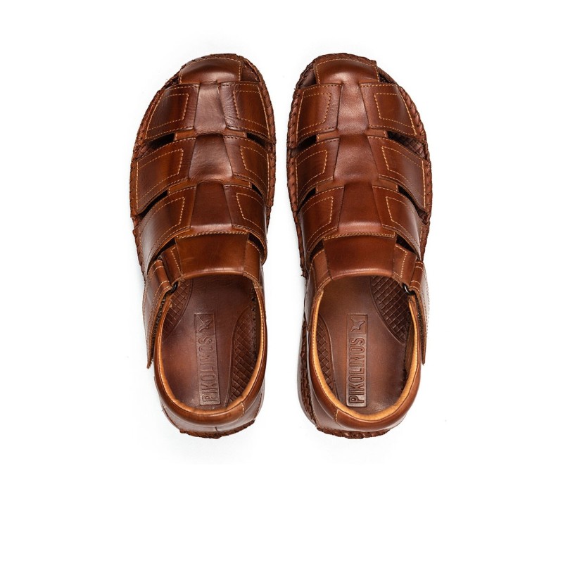 SANDALIA CERRADA CUERO