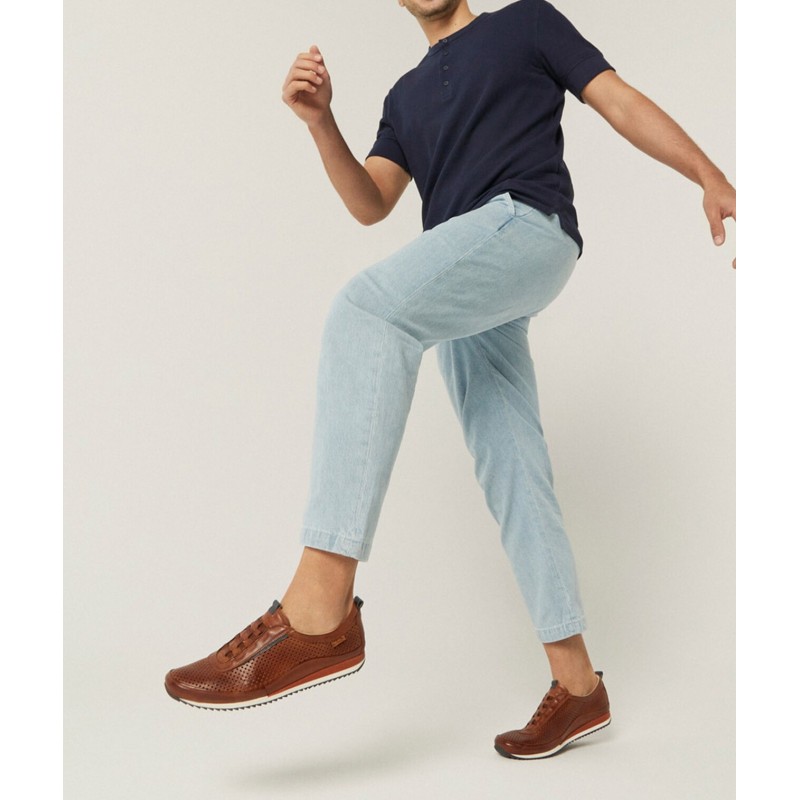 BLUCHER PICADO CUERO