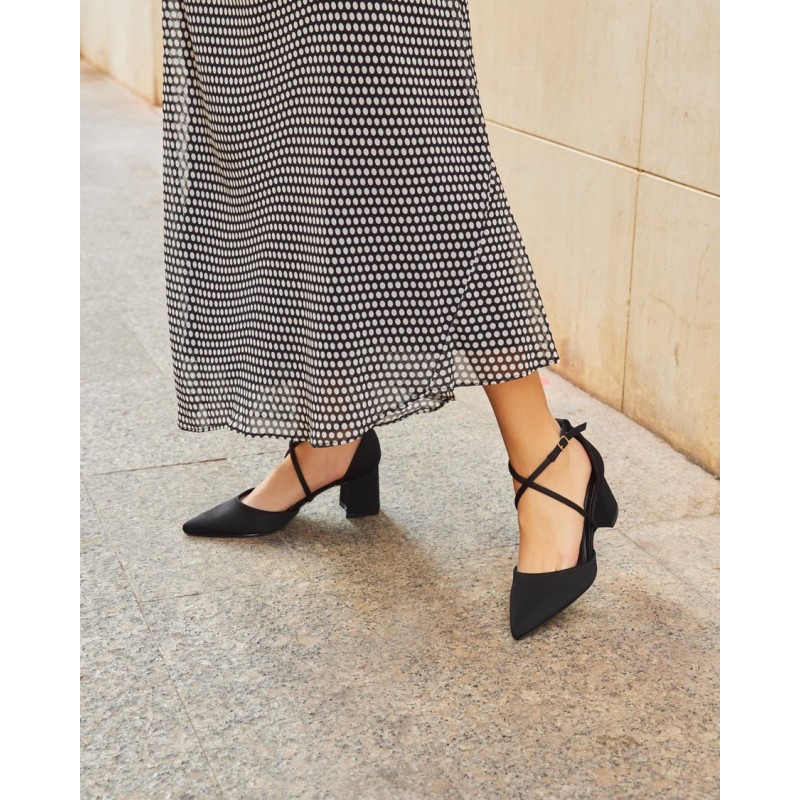 PALA Y TALON CRUZE EMPEINE NEGRO