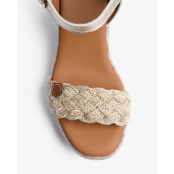 SANDALIA TACON Y PLATAFORMA YUTE ORO