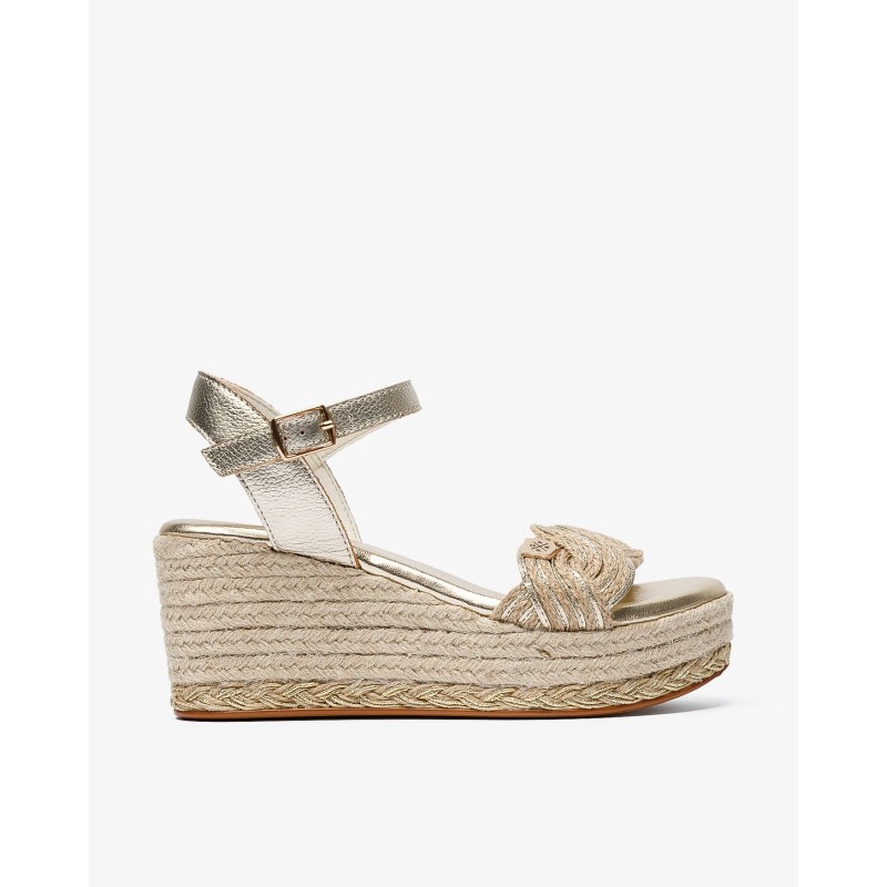 SANDALIA PLATAFORMA YUTE ORO