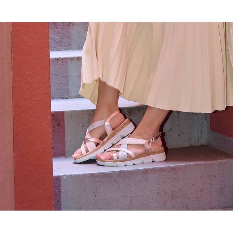 SANDALIA TIRAS CRUZADAS LINO