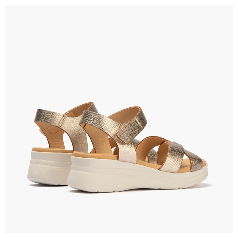 SANDALIA PALA CRUZADA ORO