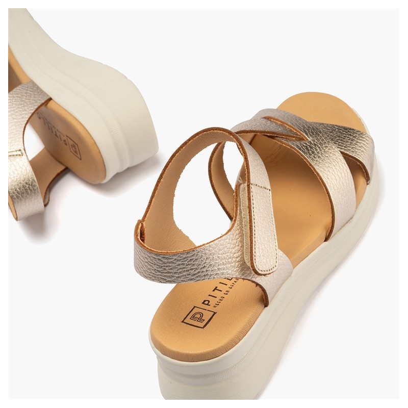 SANDALIA PALA CRUZADA ORO