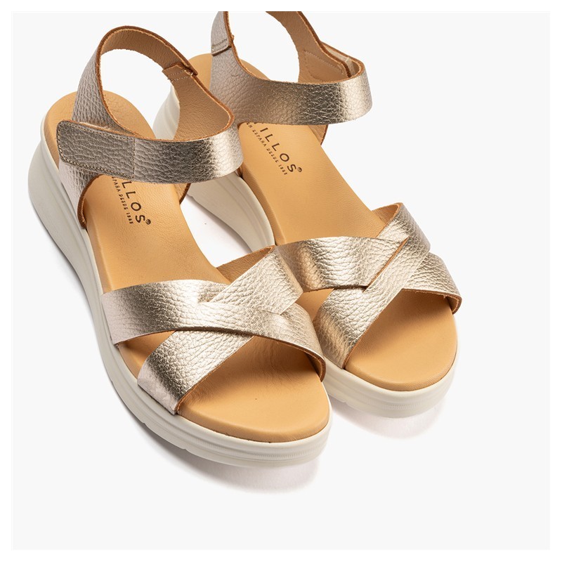 SANDALIA PALA CRUZADA ORO