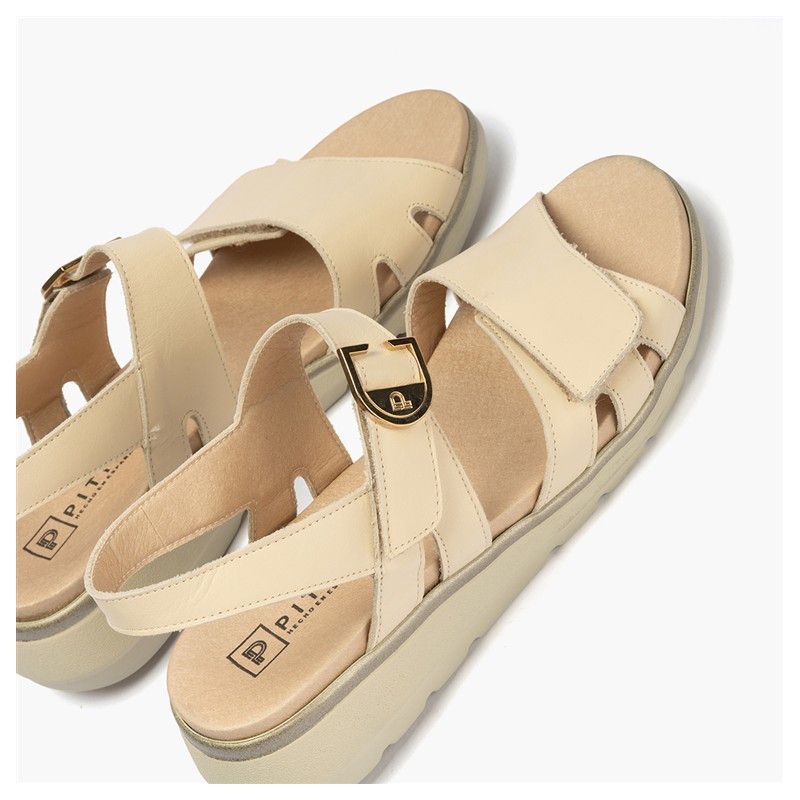 SANDALIA DOBLE VELCRO CREMA