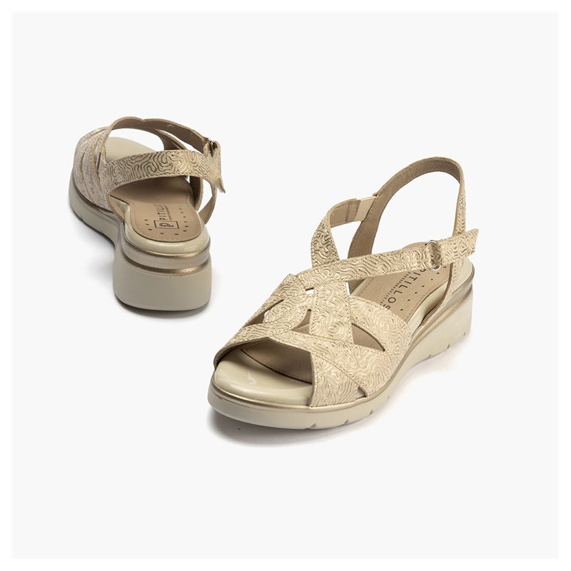 SANDALIA ASIMETRICA ORO