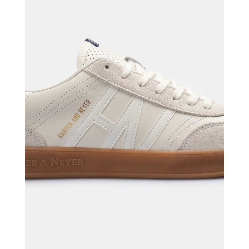 SNEAKERS LECHE CREMA