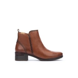 BOTIN ADORNO LATERAL CUERO