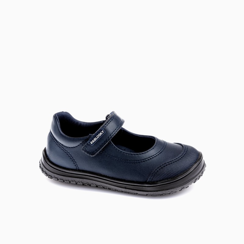 MERCEDES BAREFOOT MARINO